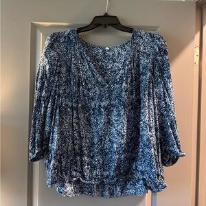GAP Blue and White Women's Blouse